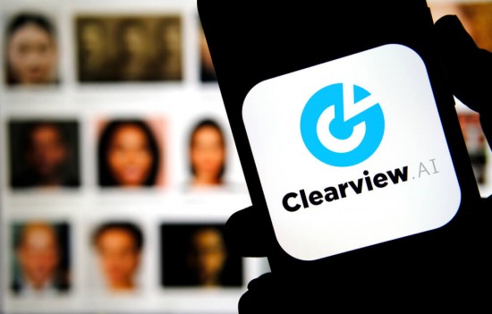 Αρχή Προστασίας Δεδομένων Προσωπικού Χαρακτήρα: Πρόστιμο 20 εκατ. ευρώ στην Clearview AI