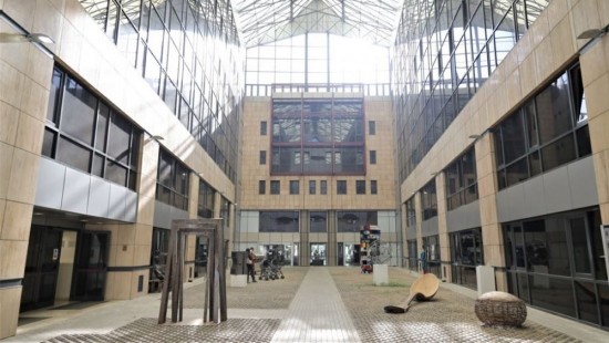 Υπουργείο Μετανάστευσης-Ασύλου: Ανανεώθηκαν 886 συμβάσεις εργασίας