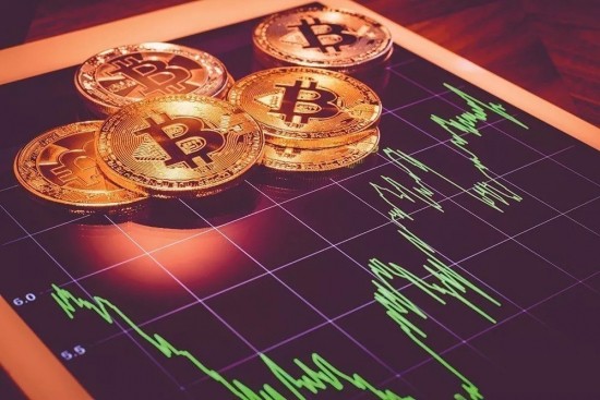 Bitcoin: Πέφτει και το «κάστρο» της Ουκρανίας – Η 5η χώρα που το νομιμοποιεί