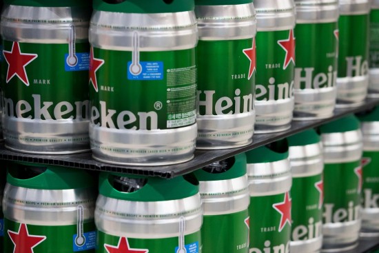 Η Ευρώπη «σώζει» τις πωλήσεις της Heineken – Άνοδος 4% για τη μετοχή