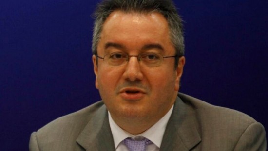 Μόσιαλος: Παίρνουν πολύ μεγάλο ρίσκο όσοι δεν εμβολιάζονται ή εμποδίζουν τα παιδιά τους