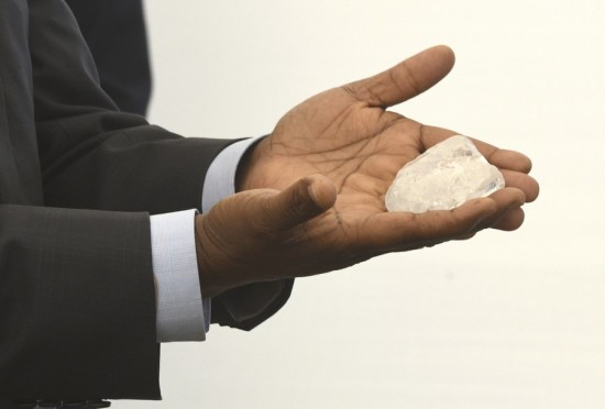 Στην Μποτσουάνα το τρίτο μεγαλύτερο διαμάντι του κόσμου