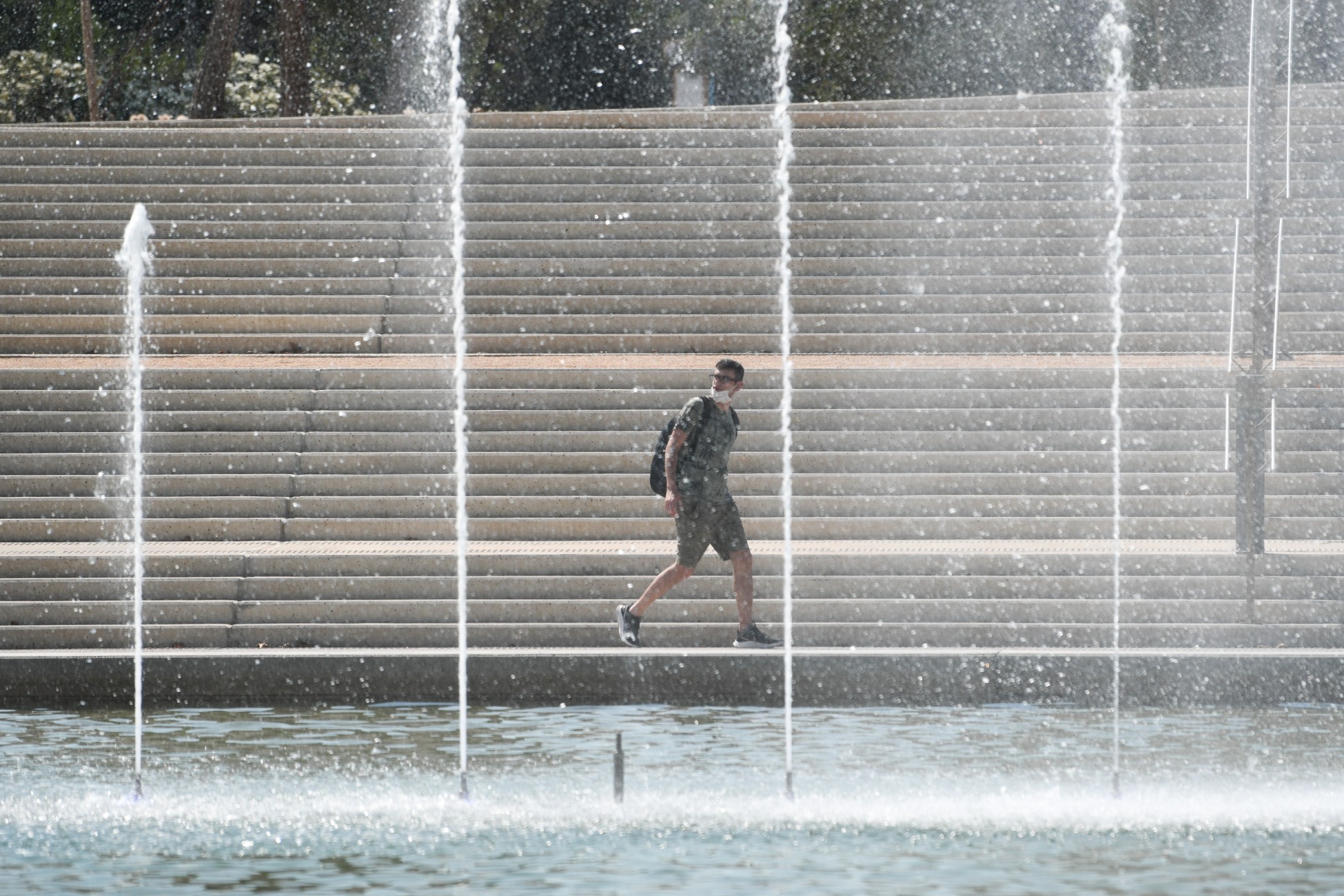 Τι να κάνετε για να προστατευθείτε από τον καύσωνα – Οδηγίες από τον ΙΣΑ