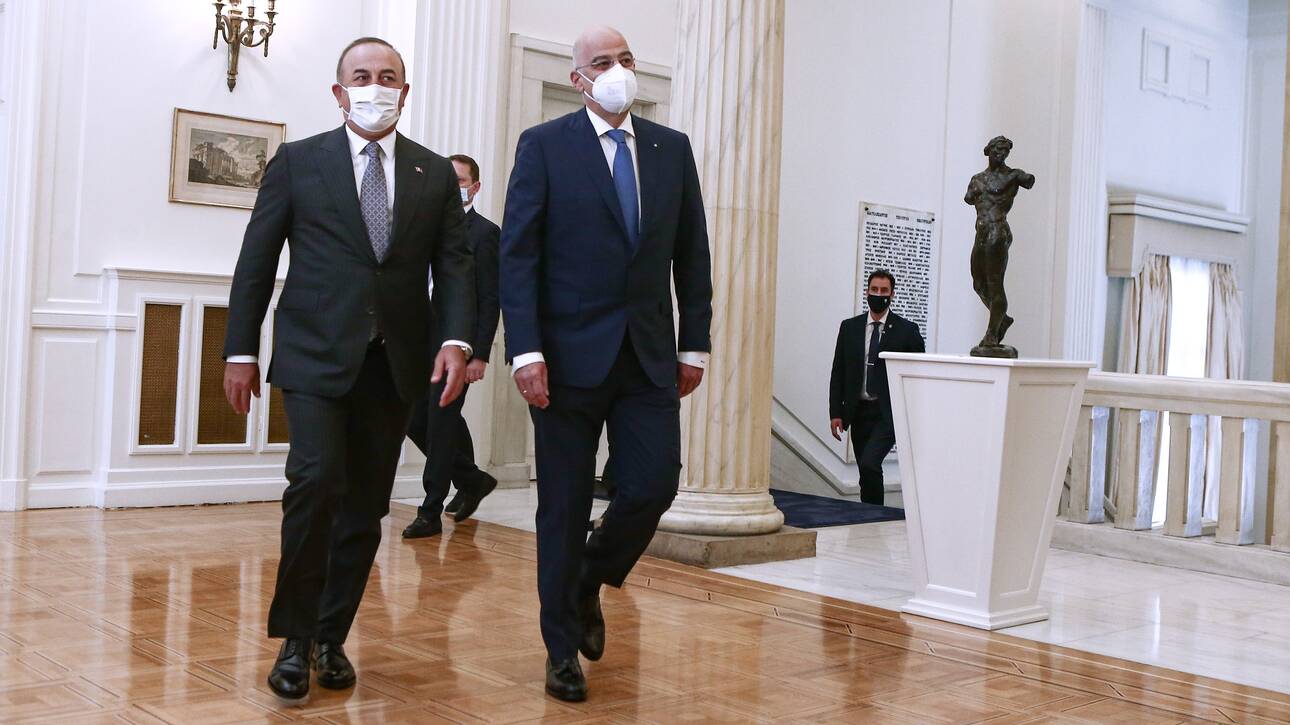 Δένδιας – Τσαβούσογλου: Ποια θέματα οικονομικής συνεργασίας προχώρησαν – Πού «κόλλησαν» οι συνομιλίες