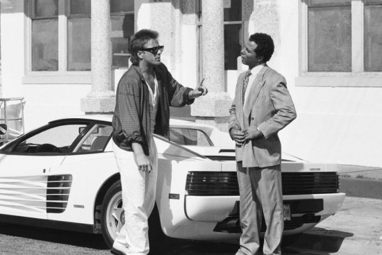 Δεν είναι μύθος: Πουλήθηκε η (μυθική) Ferrari Testarossa του Miami Vice (vid)