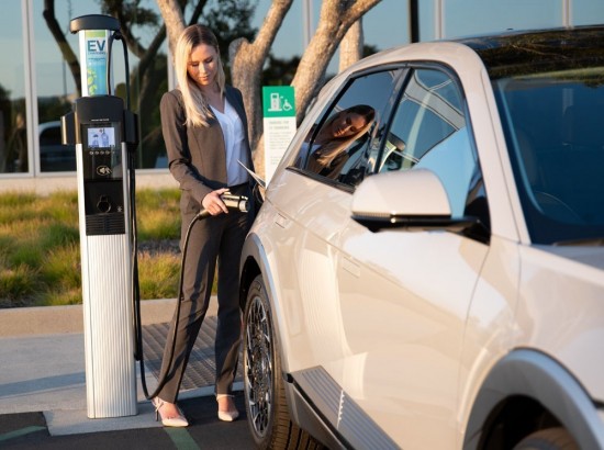 Euro 7: Ένας αργός θάνατος (με ρύπους) για τους κινητήρες καύσης