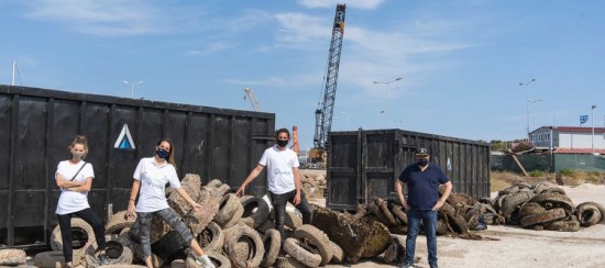 Υπουργείο Ναυτιλίας: 14,2 Τόνοι απορριμμάτων ανασύρθηκαν από 8 λιμένες