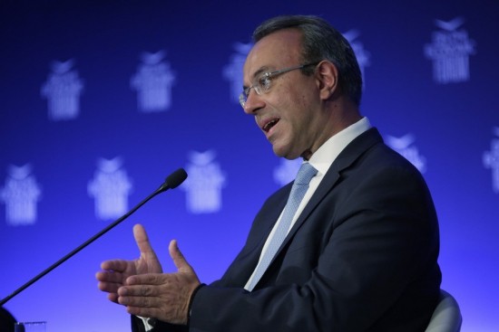 Σταϊκούρας στο Οικονομικό Φόρουμ των Δελφών: Στόχος η υψηλή και διατηρήσιμη ανάπτυξη