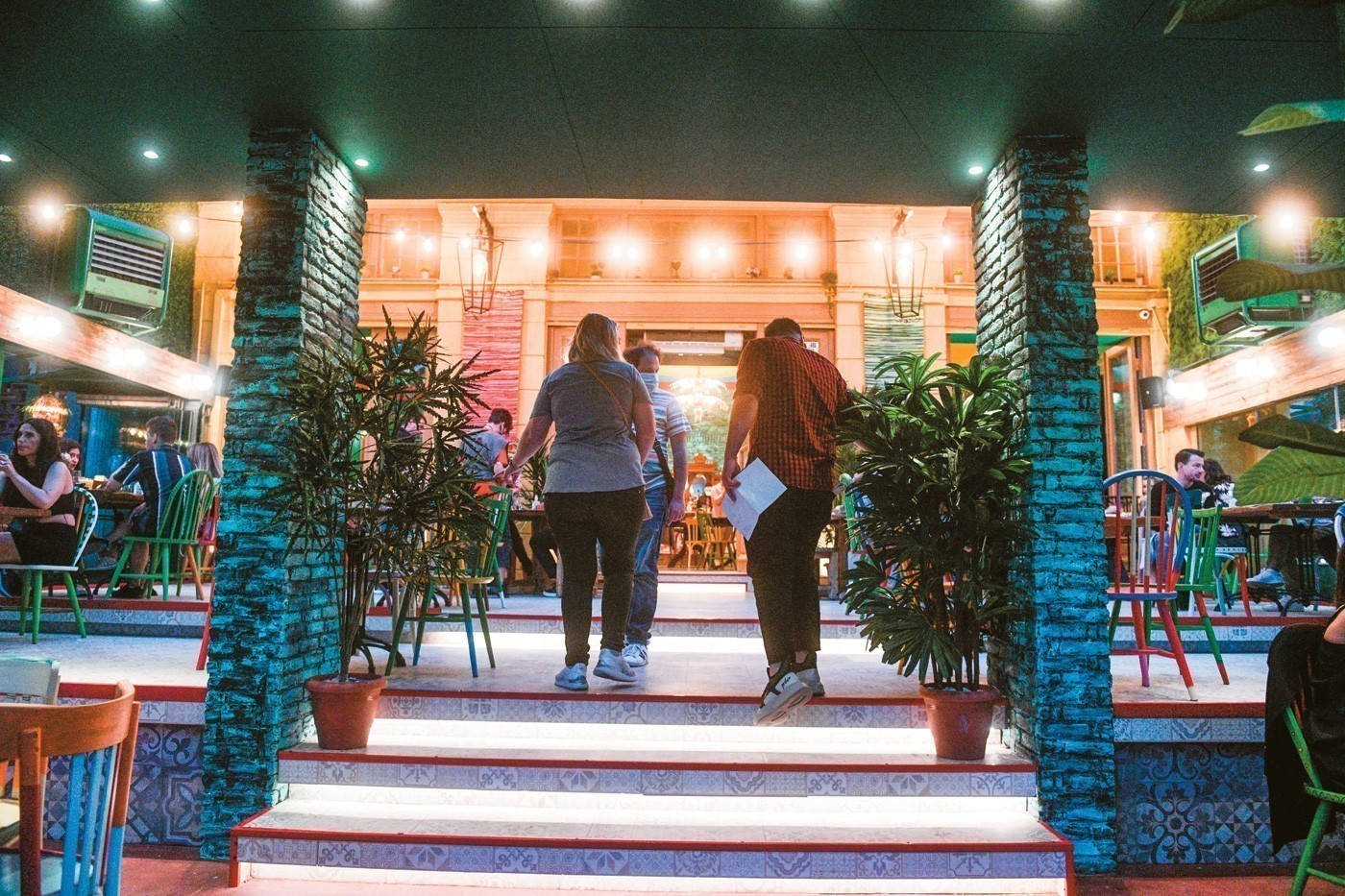 «COVID free» αλλά με ενδοιασμούς επιλέγουν τα περισσότερα καταστήματα