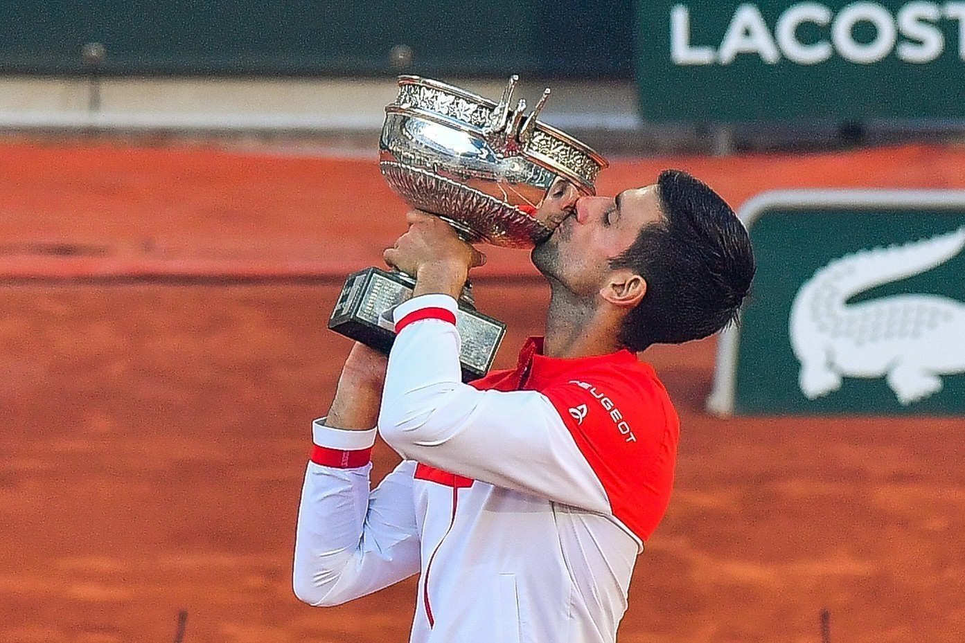 Roland Garros: Ασύλληπτο ρεκόρ από τον Τζόκοβιτς – Κατέκτησε το 23ο Grand Slam της καριέρας του