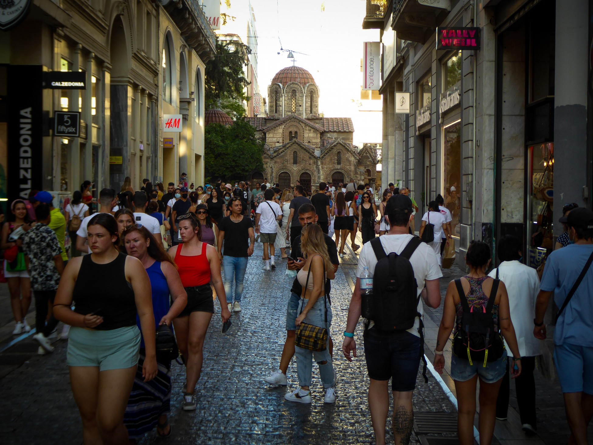 Μείωση ενοικίου τον Ιούλιο: Αυτοί είναι οι ΚΑΔ για τις πληττόμενες επιχειρήσεις