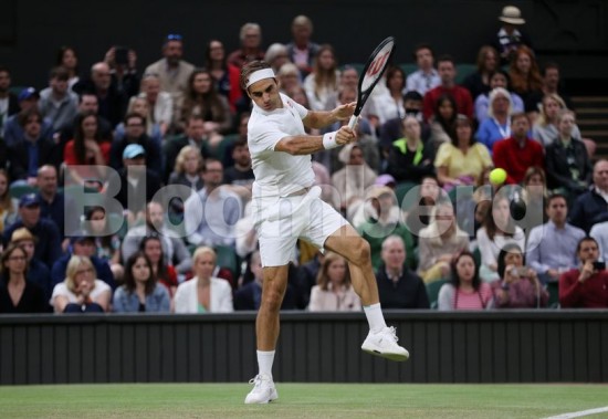 Το success story της On: Τα ελβετικά sneaker με μέτοχο τον Ρότζερ Φέντερερ