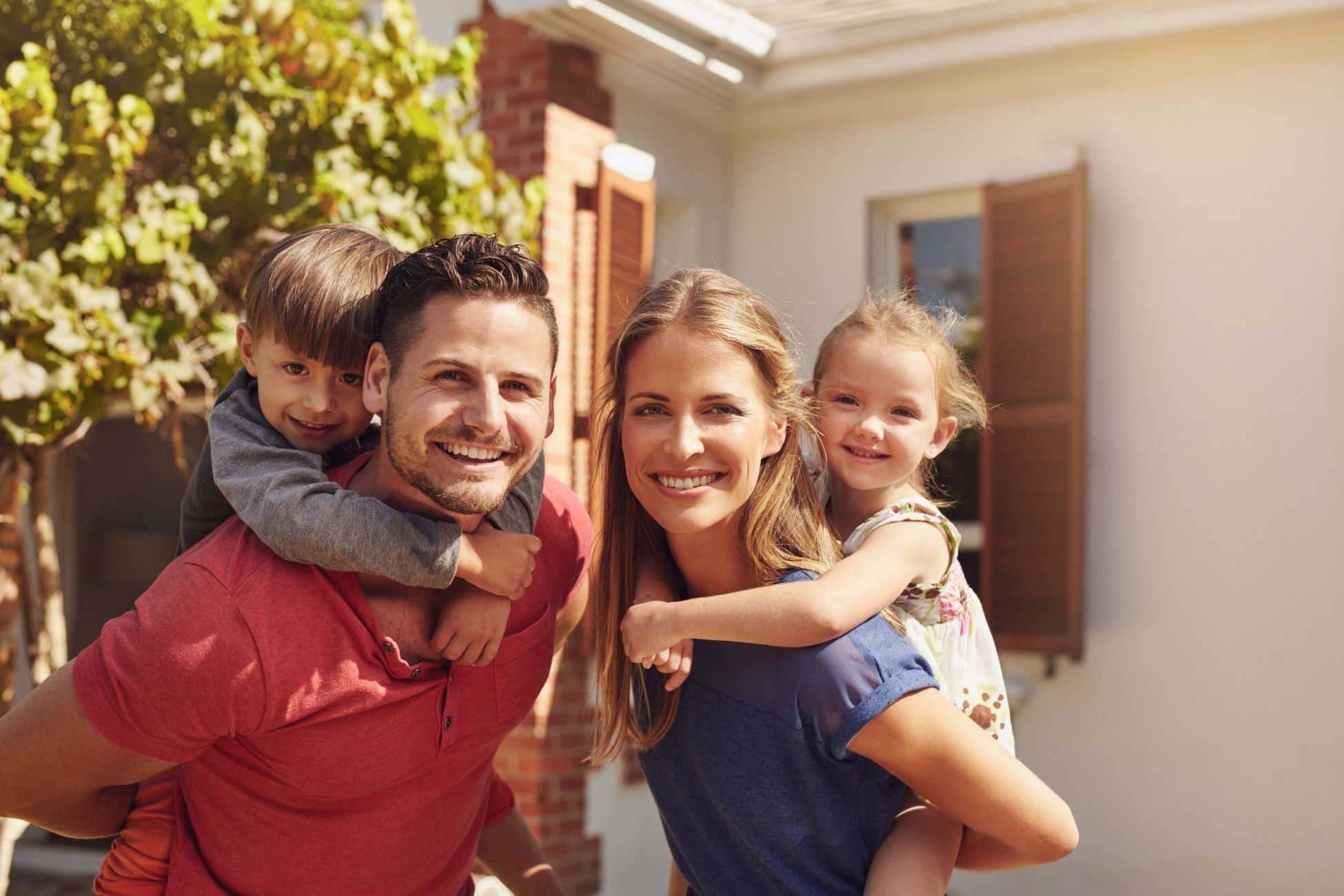 Εθνική Ασφαλιστική: Χαιρόμαστε το σπίτι μας στο Full