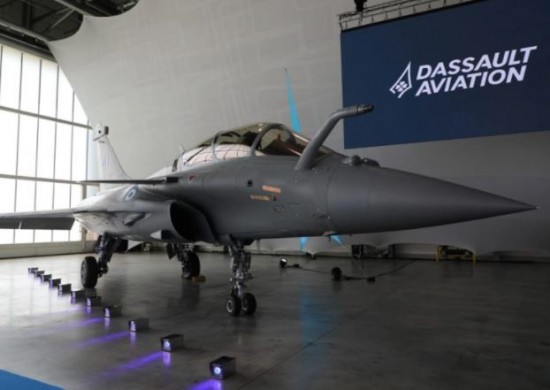 Αυτό είναι το πρώτο από τα 18 μαχητικά Rafale που παρέλαβε η Ελλάδα