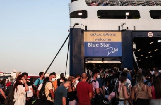 Λιμάνια: Αυξημένη η επιβατική κίνηση – Πάνω από 29.000 αναχωρήσεις το Σαββατοκύριακο