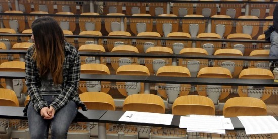 Πανελλαδικές 2021: Ως και 20.000 κενές θέσεις στα Πανεπιστήμια λόγω Ελάχιστης Βάσης Εισαγωγής