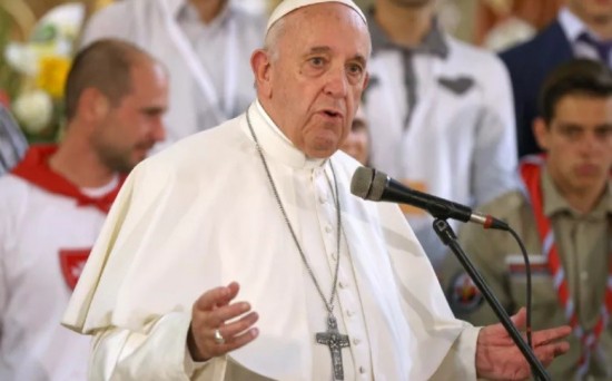 Ιταλία: Στο νοσοκομείο ο Πάπας Φραγκίσκος