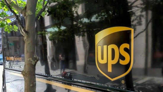 UPS: Έσοδα $23,4 δισ. – Aύξηση 14,5% σε σχέση με την προηγούμενη χρονιά