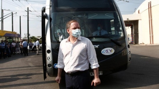 Καραμανλής: Μέσα στο 2022 τα πρώτα ηλεκτρικά λεωφορεία στην Αθήνα