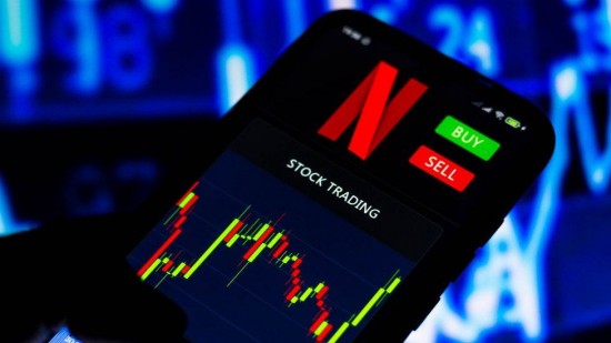 Σκάνδαλο στις ΗΠΑ: Πρώην εργαζόμενοι του Netflix και συνεργοί τους κατηγορούνται για insider trading