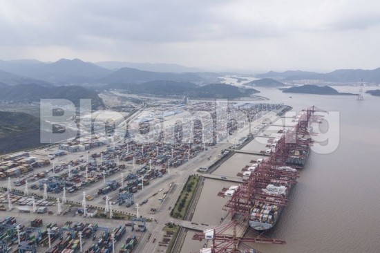 Κίνα: «Έμφραγμα» στο τρίτο μεγαλύτερο λιμάνι εφοδιασμού στον κόσμο