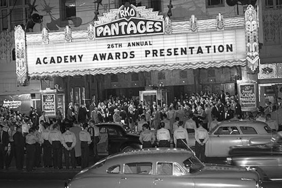 Pantages: Η πολυτάραχη ζωή του ομογενή Αλέξανδρου Πανταζή – Το όνομά του κοσμεί τα θέατρα των ΗΠΑ