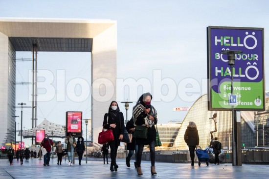 Οι Ευρωπαίοι τραπεζίτες προσαρμόζονται σε κριτήρια ESG – Πώς θα καθορίζονται οι χρηματικές απολαβές τους
