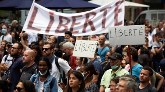 Εμβολιασμένοι Vs ανεμβολίαστοι: Έτσι διευρύνεται το κοινωνικό χάσμα (πίνακας)