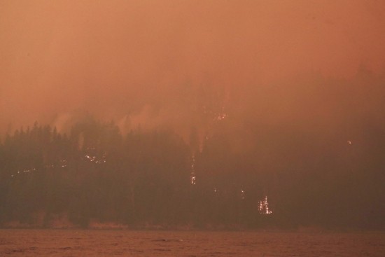 Φωτιές στην Καλιφόρνια: 2.000 άνθρωποι κλήθηκαν να φύγουν «αμέσως» από τα σπίτια τους