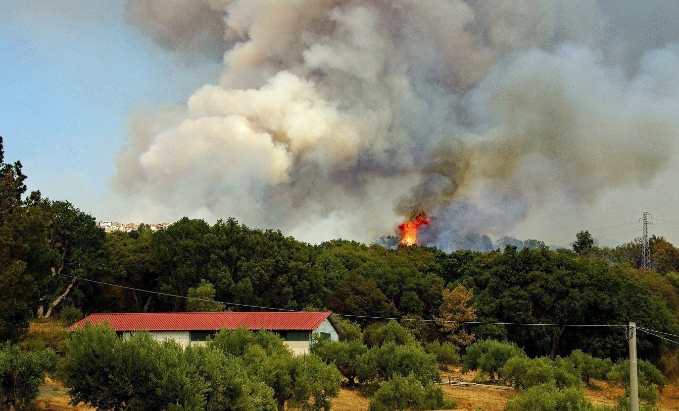 Υπηρεσία Κοπέρνικος: Ξεκινά την χαρτογράφηση μετά την πυρκαγιά στη Θάσο