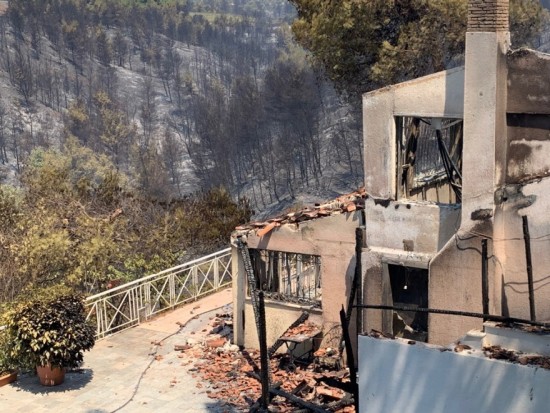 Φυσικές καταστροφές: Πόσες μέρες άδεια και τι αποζημιώσεις δικαιούνται οι εργαζόμενοι