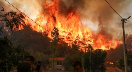 Πυρκαγιές: Στάχτη έγινε το 23% της Αττικής τα τελευταία επτά χρόνια (γραφήματα)