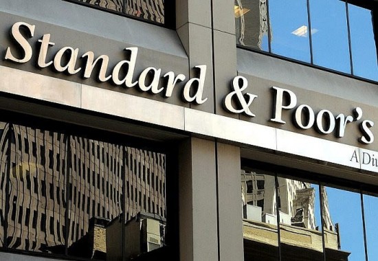 S&P Global: Ανθεκτικές οι ελληνικές τράπεζες στα stress tests της ΕΚΤ