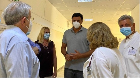 Κικίλιας από Σισμανόγλειο: 77 διακομιδές λόγω φωτιάς και καύσωνα – Σε ετοιμότητα τα νοσοκομεία