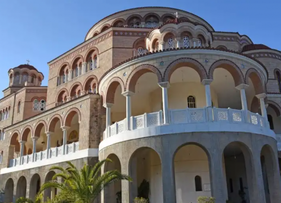 Αίγινα: Σε καραντίνα ως τις 28 Αυγούστου το μοναστήρι του Αγίου Νεκταρίου