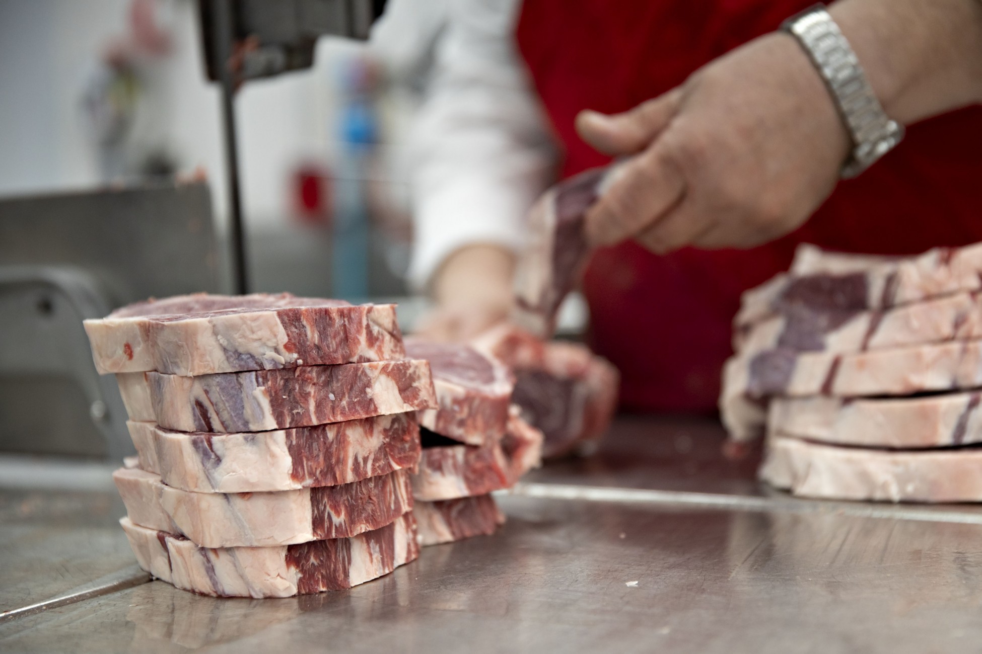 The Guardian: Η ευρωπαϊκή βιομηχανία κρέατος είναι σάπια