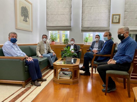 Συνάντηση ΑΔΜΗΕ – Περιφέρειας Κρήτης για τη διασύνδεση με την Αττική