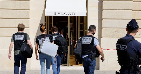 Κινηματογραφική ληστεία στο Παρίσι: Άρπαξαν από το Bvlgari κοσμήματα 10 εκατ. (pics+vids)