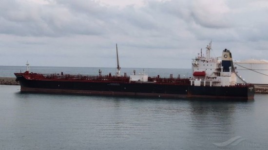 Ένωσις Ελλήνων Εφοπλιστών (ΕΕΕ): Τι αναφέρει η Τεχνική Έκθεση για την απανθρακοποίηση του ναυτιλιακού τομέα