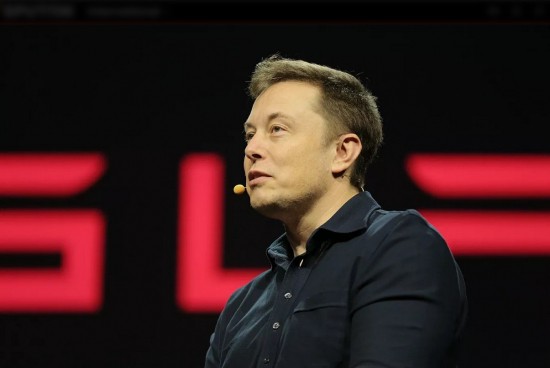 Έλον Μασκ: Ακριβοί «μπελάδες» για τον Mr. Tesla – Καλείται να πληρώσει $137 εκατ. σε πρώην υπάλληλο