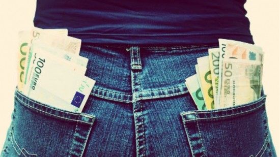 Μεγάλη Εβδομάδα: Έρχεται «βροχή» τακτικών και έκτακτων πληρωμών (vid)