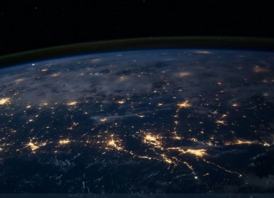Αποκάλυψη: Μακράς διαρκείας μπλακ άουτ στο Ίντερνετ μπορεί να φέρει η επόμενη ηλιακή καταιγίδα