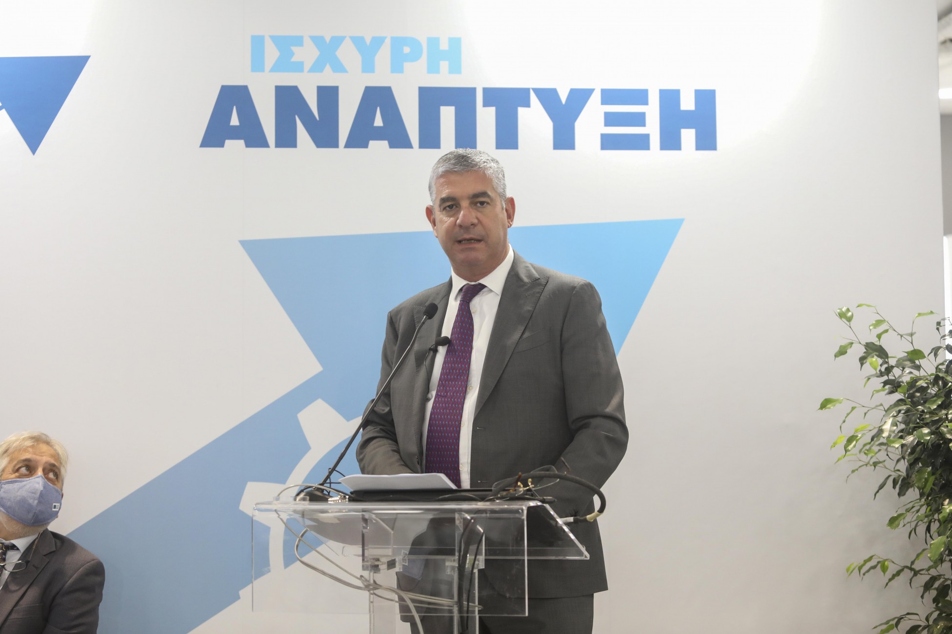 Τσακίρης: Για το 2022 και 2023, η EBRD σχεδιάζει ακόμα μεγαλύτερες χρηματοδοτήσεις