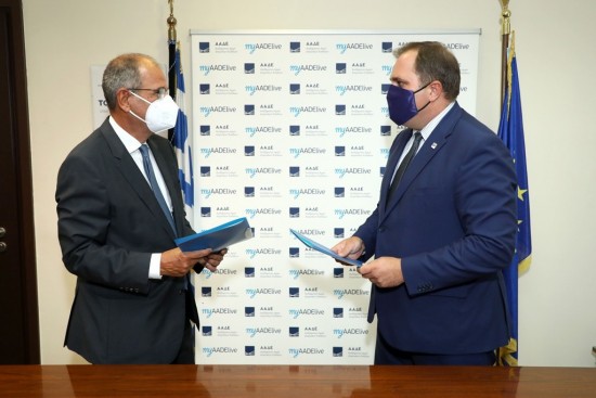 Λαθρεμπόριο καυσίμων: Στη «μάχη» ΑΑΔΕ και ΣΕΕΠΕ με νέο «υπερόπλο»