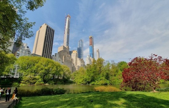 Έρευνα: Όσo πιο πράσινη είναι μία περιοχή τόσα λιγότερα είναι τα κρούσματα Covid-19