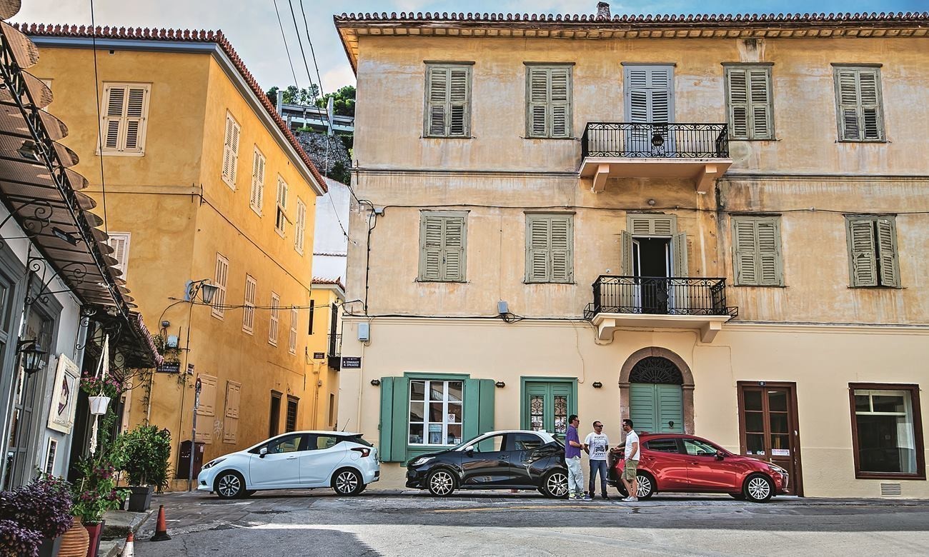 Συγκρίνουμε: Mazda 2 1.5 Skyactiv G vs Nissan Micra IG-T 100 vs Toyota Yaris 1.5 (pics)