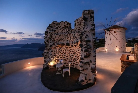 Aνεμόμυλοι για Airbnb: Πόσο κοστίζει η διαμονή και η διανυκτέρευση στην Ελλάδα