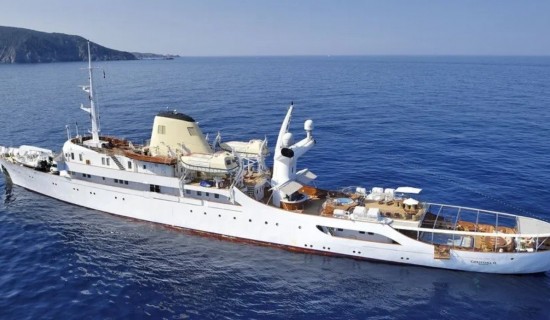 The Crown: Γυρίσματα της επιτυχίας του Netflix πάνω στη «Χριστίνα» – το γιοτ του Ωνάση