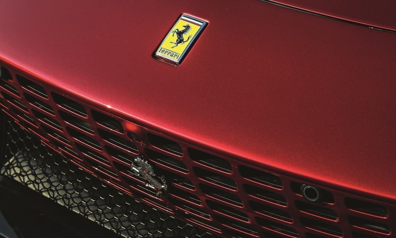 Ferrari: Πόσα χρόνια πρέπει να περιμένει ένας υποψήφιος αγοραστής (tweet)