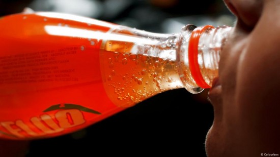 Mαφία της λεμονάδας: Η φορολόγηση στη ζάχαρη και το λαθρεμπόριο στα αναψυκτικά